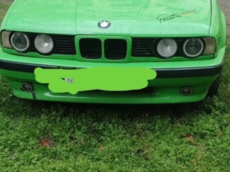 BMW 525