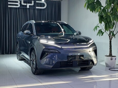 BYD Tang L