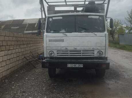 KamAz 53212