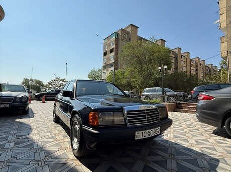 Mercedes 190