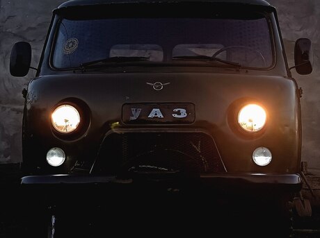 UAZ 3303
