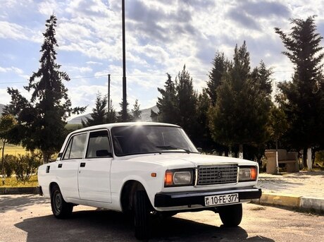 LADA (VAZ) 2107