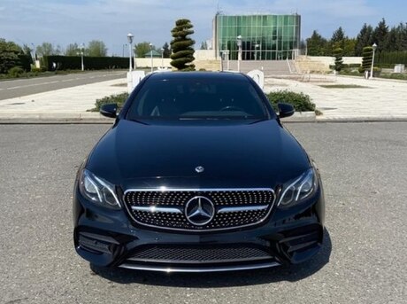 Mercedes E 300