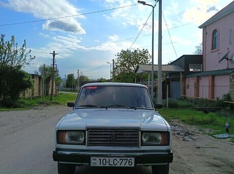 LADA (VAZ) 2107