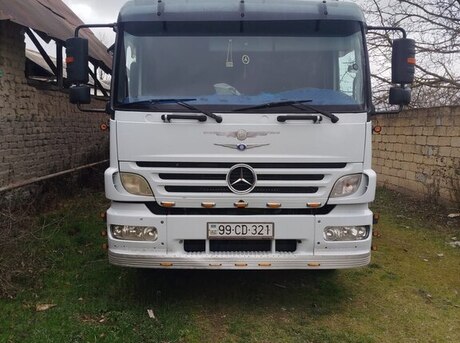 Mercedes Atego 1218
