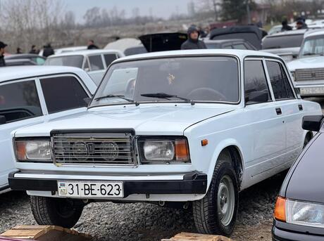 LADA (VAZ) 2107