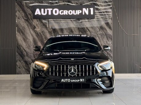 Mercedes E 200