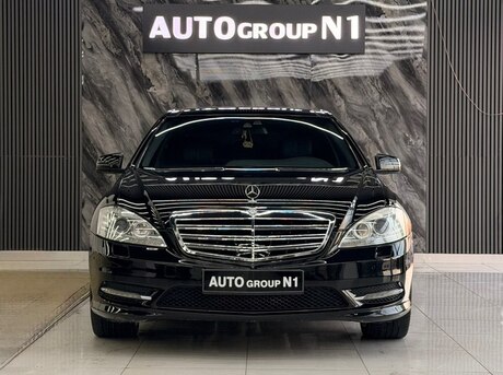 Mercedes S 500 4MATIC