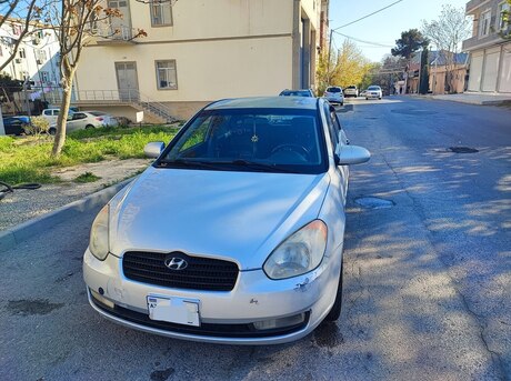 Hyundai Verna