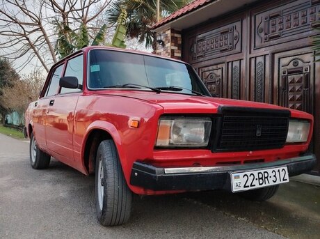 LADA (VAZ) 2107