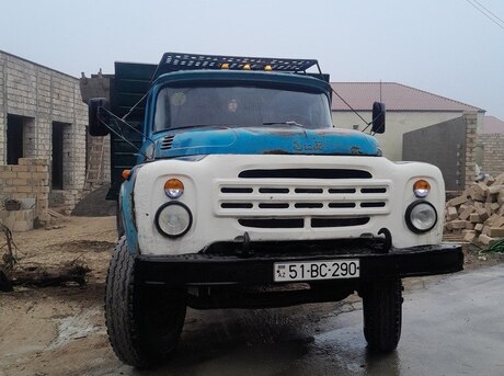 ZIL 130