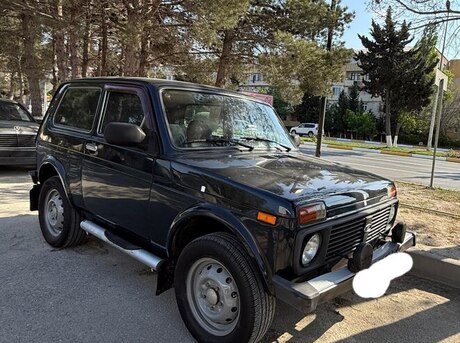 LADA (VAZ) Niva