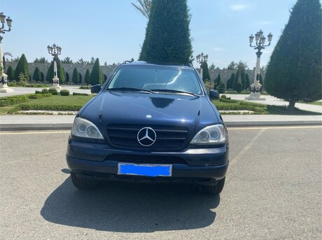 Mercedes ML 320