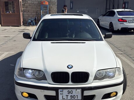 BMW 325