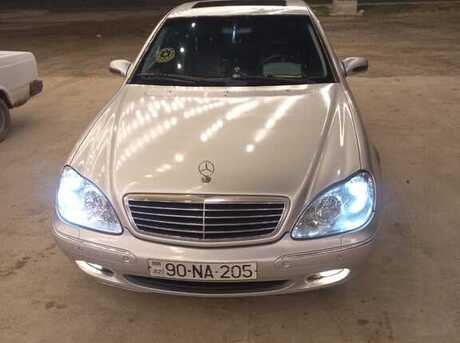 Mercedes S 320