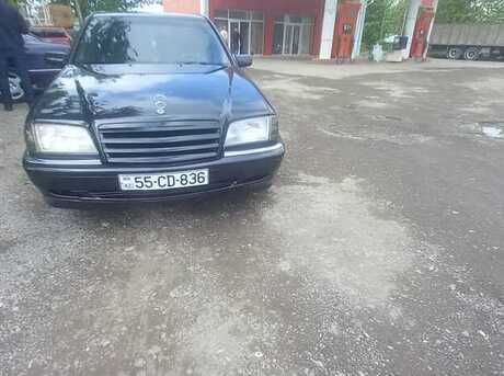Mercedes C 230