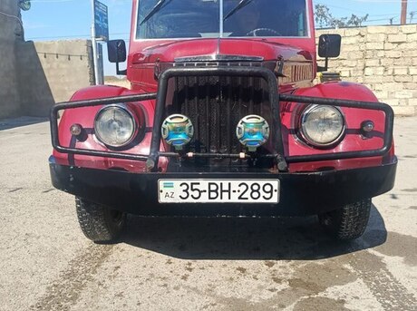 GAZ 69