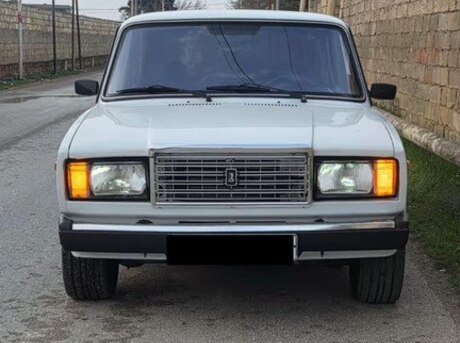 LADA (VAZ) 2107
