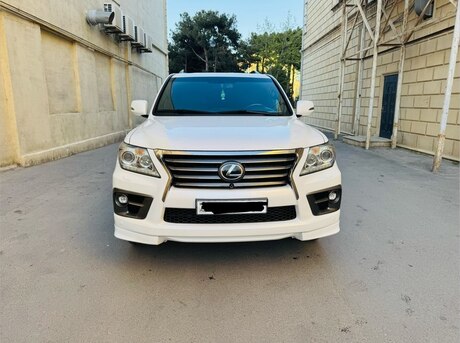 Lexus LX 570