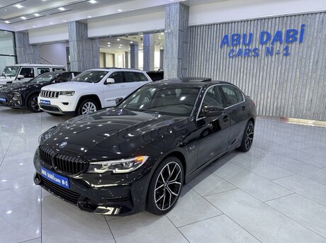 BMW 330e