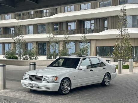Mercedes S 500
