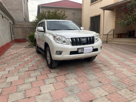 Toyota Land Cruiser Prado