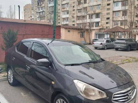 Mitsubishi Attrage