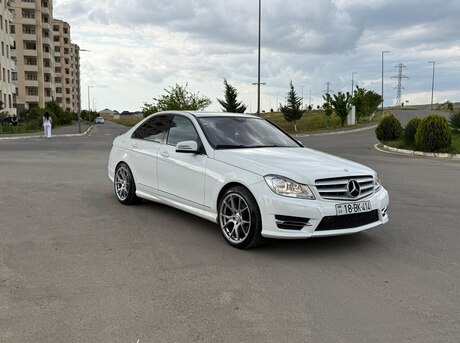 Mercedes C 250