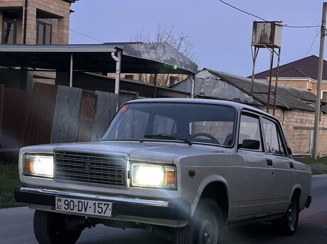 LADA (VAZ) 2107