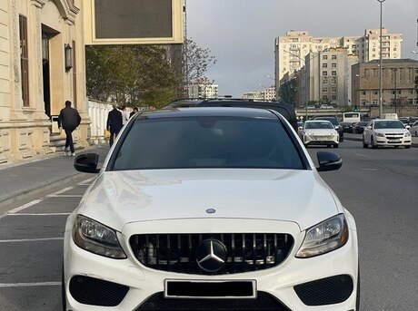 Mercedes C 300