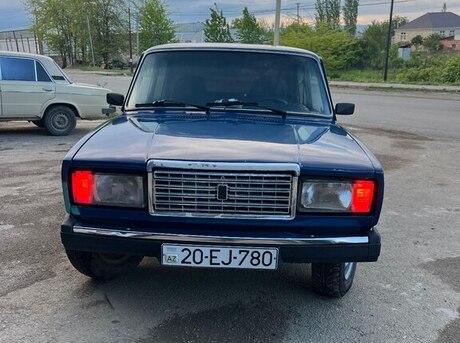 LADA (VAZ) 2107