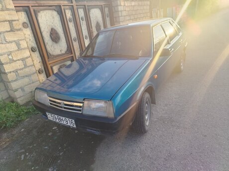 LADA (VAZ) 21099
