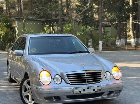 Mercedes E 270