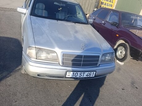 Mercedes C 220