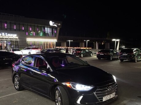 Hyundai Elantra