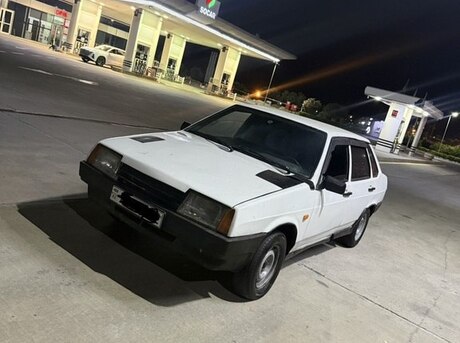 LADA (VAZ) 21099