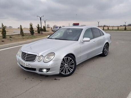 Mercedes E 320