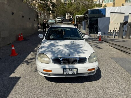 Daewoo Leganza