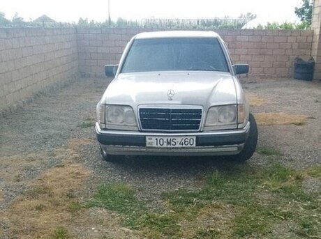 Mercedes E 250