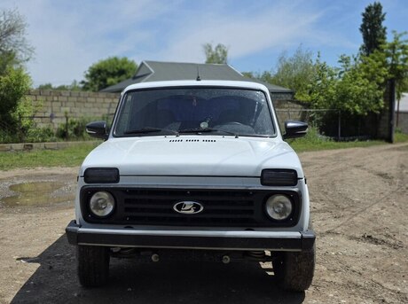 LADA (VAZ) Niva