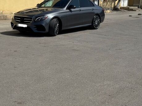 Mercedes E 300 4MATIC