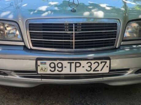 Mercedes C 180