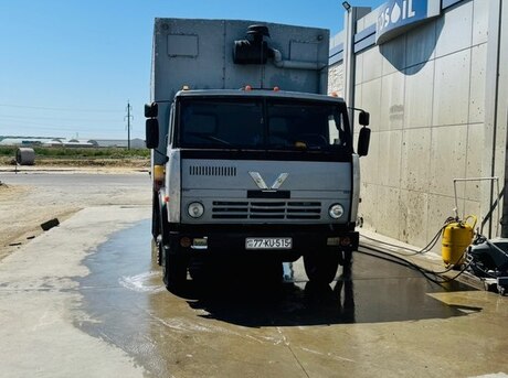 KamAz 53212
