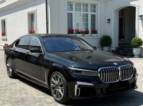 BMW 750