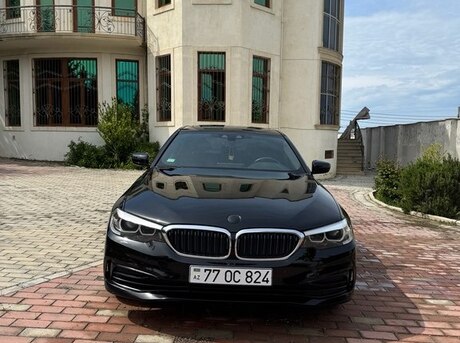 BMW 530e