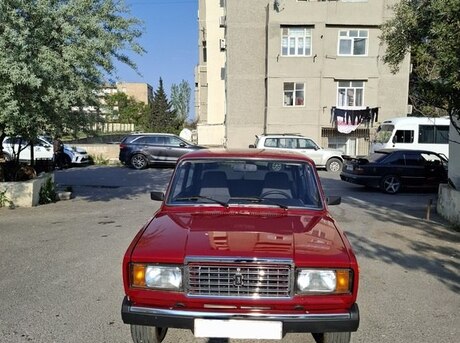 LADA (VAZ) 2107