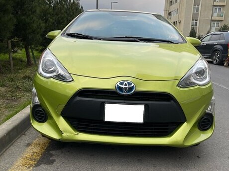 Toyota Prius C