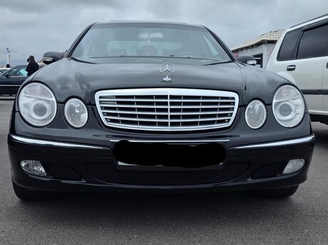 Mercedes E 320