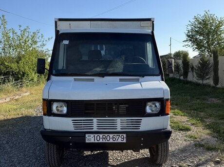 Mercedes 410 D