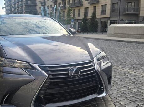Lexus GS 200t